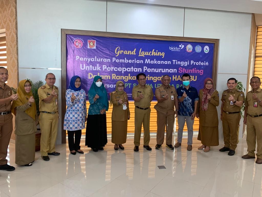 Gambar Camat Mamajang M. Ari Fadli, S.STP menghadiri Grand Launching Penyaluran Pemberian Makanan Tinggi Protein Untuk Percepatan Penurunan Stunting